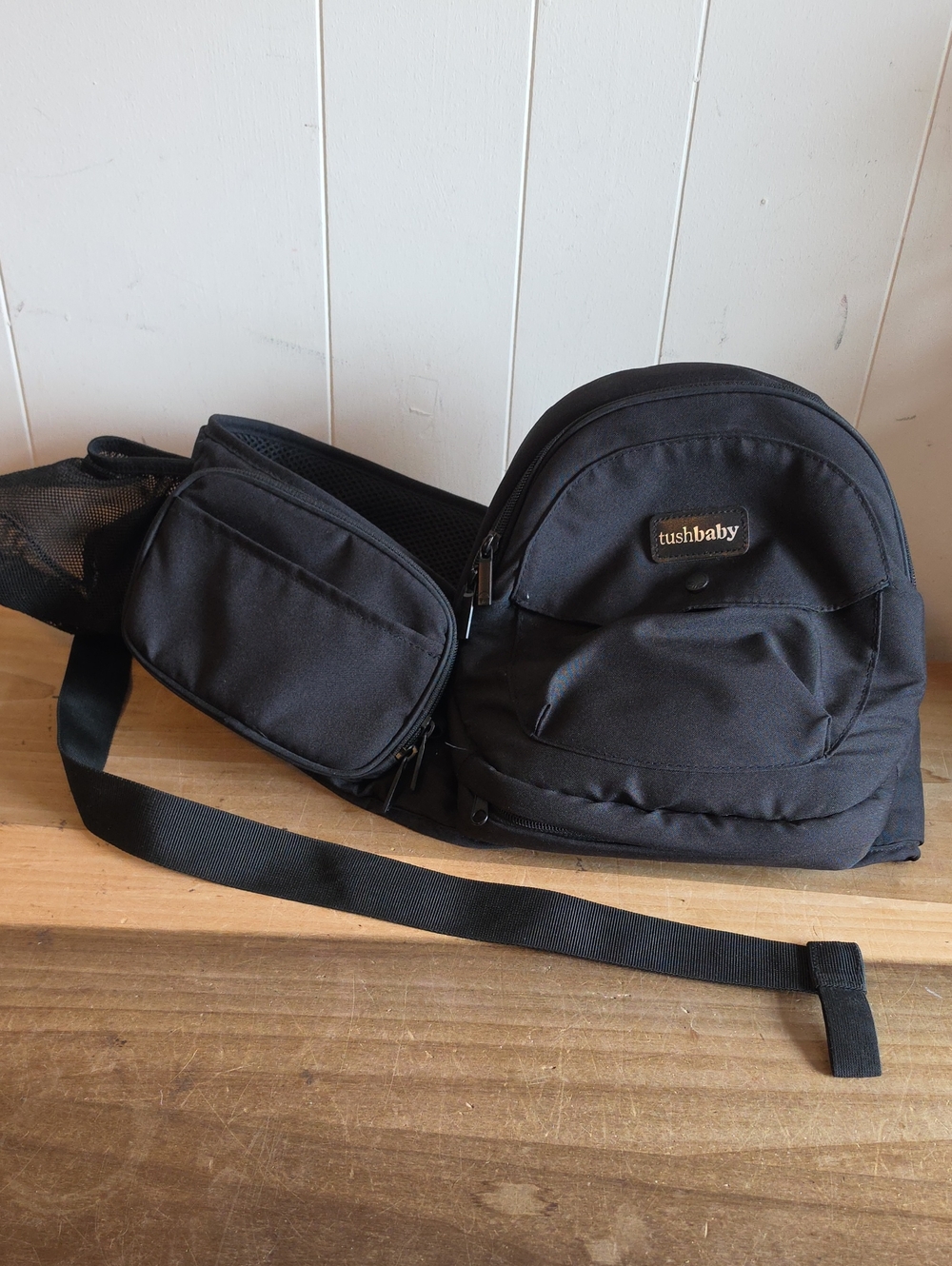 Tushbaby Black Baby Toddler Carrier Seat Adjustable